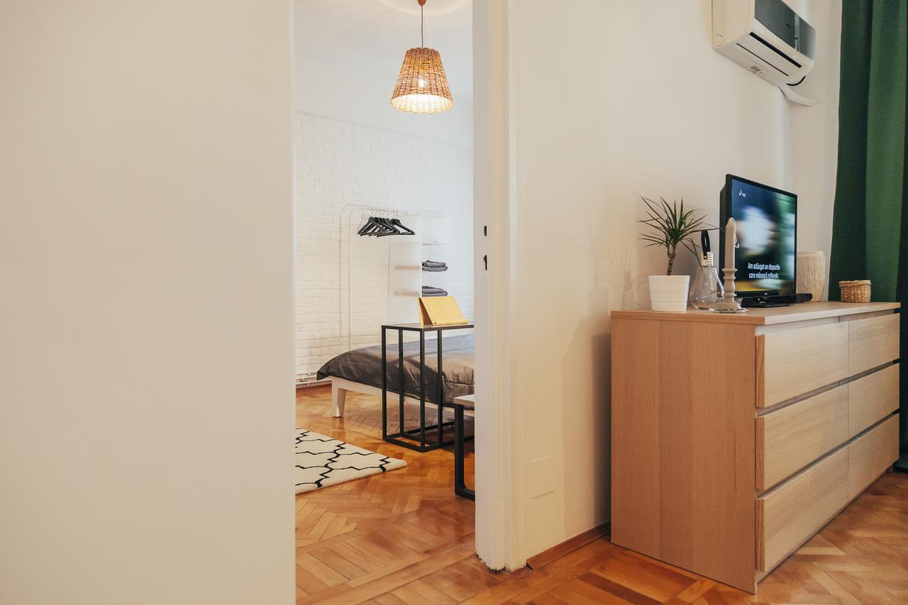 Old Town View Apartment Bukares Bagian luar foto