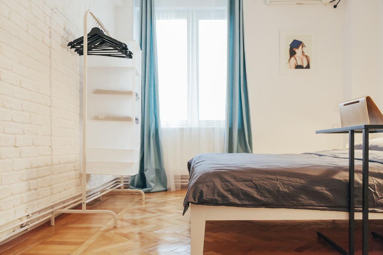 Old Town View Apartment Bukares Bagian luar foto